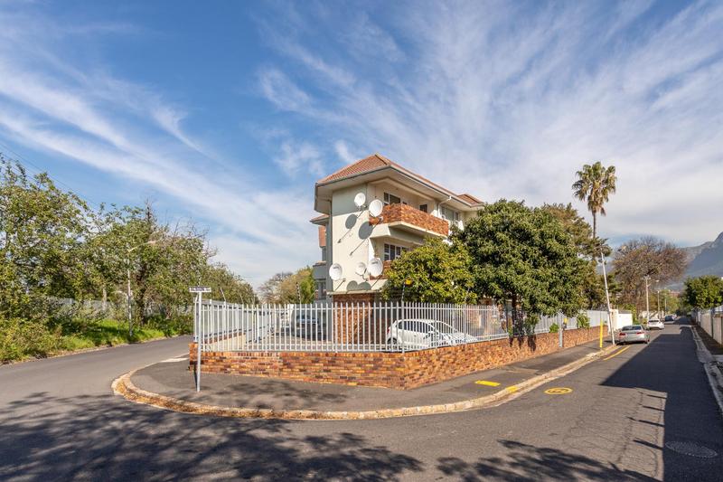 To Let 2 Bedroom Property for Rent in Rondebosch Western Cape